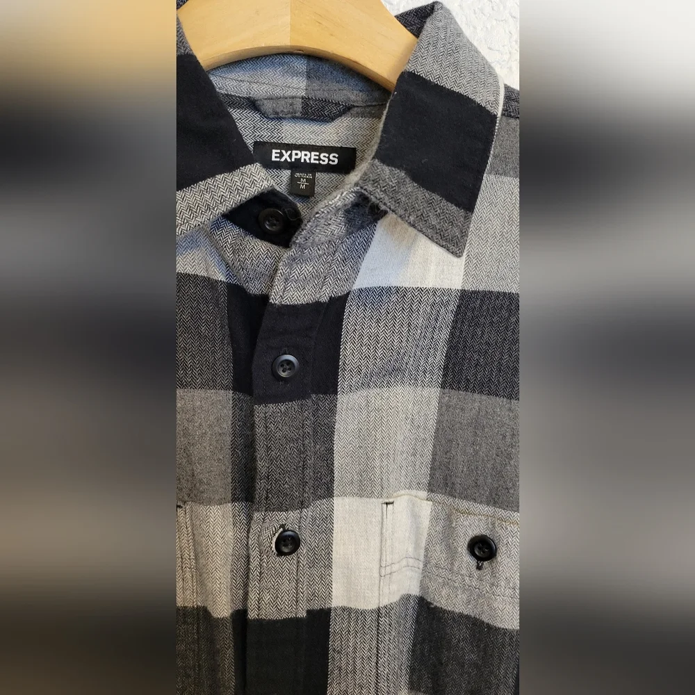Express flannel - Picture 3 of 3